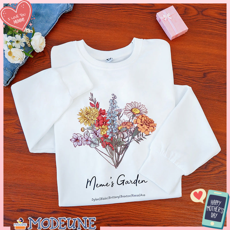 Birth Flower Family Bouquet Custom Hoodie/Crewneck/T-shirt (AI Processed)